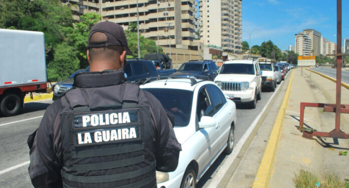 Operativo Punto de Control en Camurí Chico ( Policia de La Guaira )