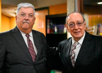 Óscar Prieto Párraga (izq.) y Alfonso Saer (der.) / Foto Elio J. Miranda vía LVBP